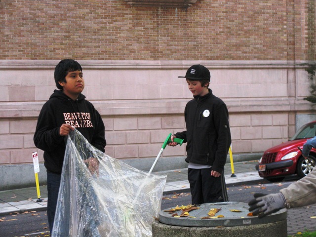 Beaverton School Kids Leaf Pick Up at the Park Blocks